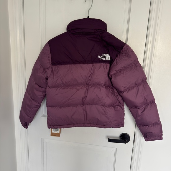 The North Face Womens 1996 Retro Nuptse 700 Fill Packable Jacket - Picture 2 of 10